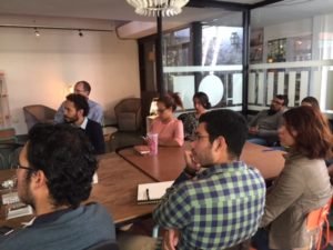 Presentacion de productos y servicios en Cinco Patas al Gato