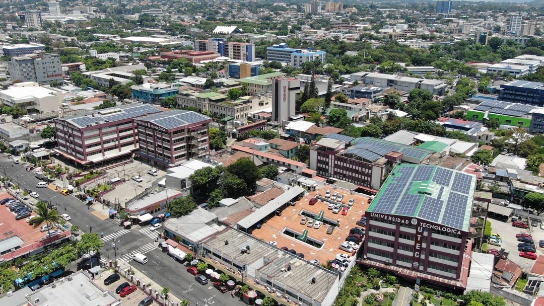 Universidad Tecnológica de El Salvador